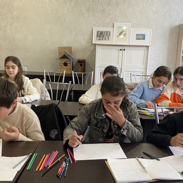 Занятия в экоклубе продолжаются